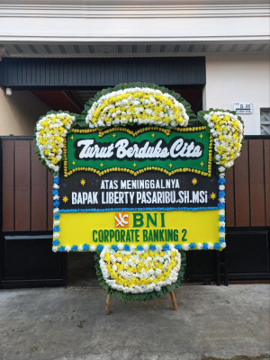 Papan Bunga Duka di Sempol