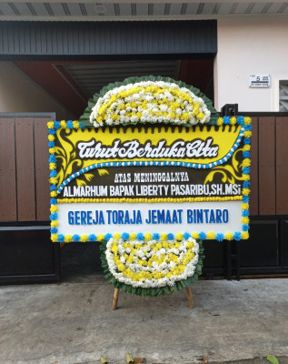Papan Bunga Duka di Sempol